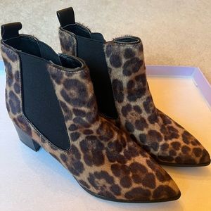 Leopard boots